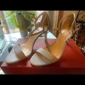 Michael Kors Simone Mid Sandal Dove Grey Size 7